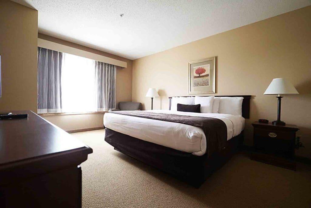 Town & Country Inn And Suites Куинси Экстерьер фото